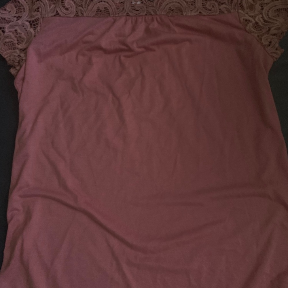 blouse - Picture 2 of 2